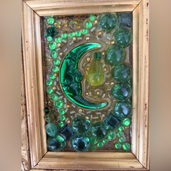 Gold Framed Green Mosaic Art - Picture 5 of 7